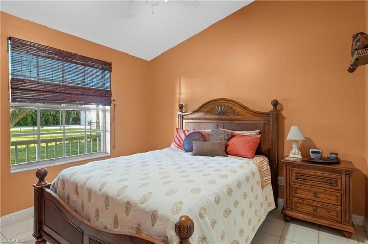 4300 River Grove Ln, Fort Myers, FL 33905