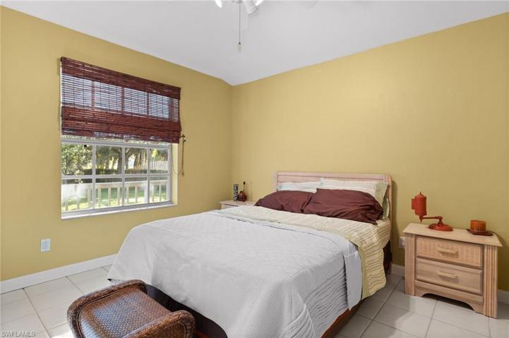 4300 River Grove Ln, Fort Myers, FL 33905