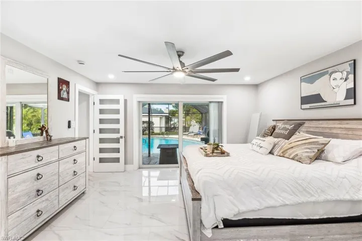 6042  Macbeth  LN, Fort Myers, FL 33908
