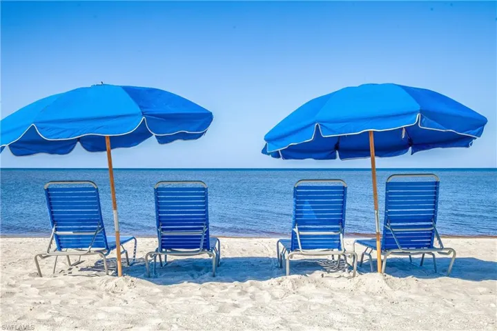 7117 Pelican Bay Blvd 1905, Naples, Florida 34108