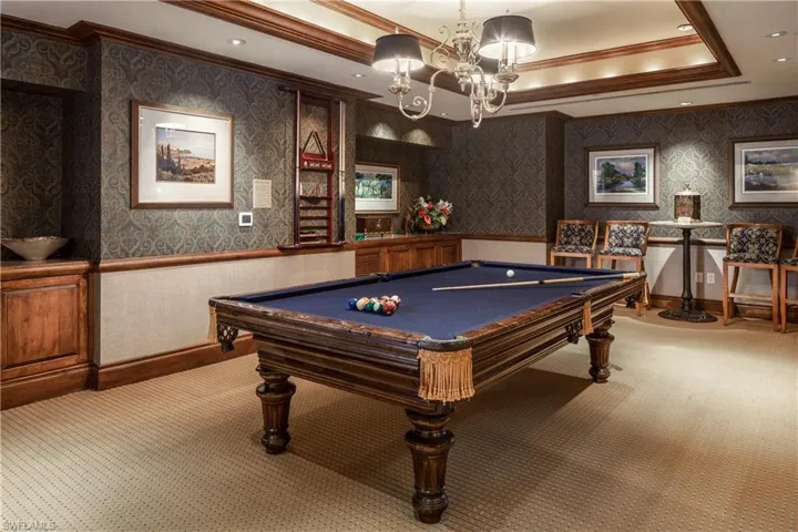 7117 Pelican Bay Blvd 1905, Naples, Florida 34108