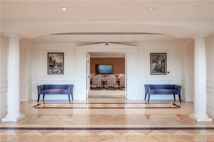 7117 Pelican Bay Blvd 1905, Naples, Florida 34108