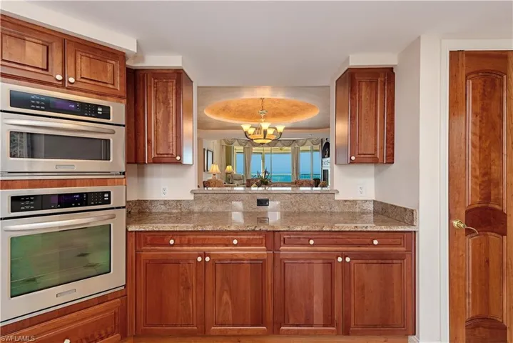7117 Pelican Bay Blvd 1905, Naples, Florida 34108