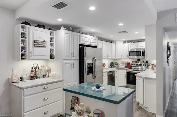 4661  Lakeside Club  BLVD, Fort Myers, FL 33905