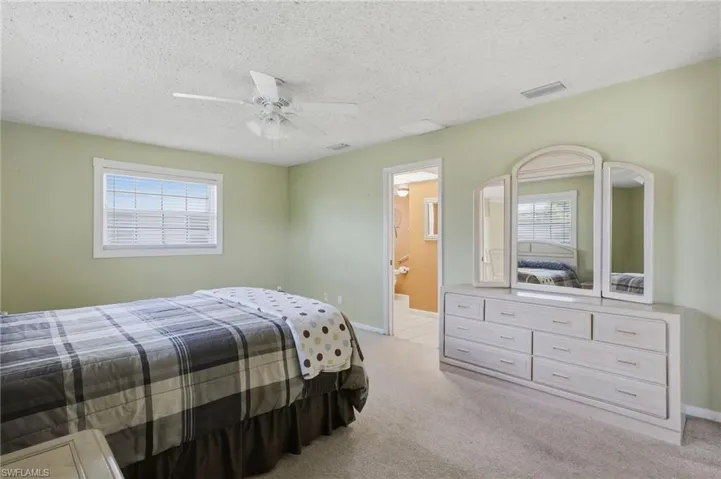 2016 Se 27th Ter, Cape Coral, Florida 33904