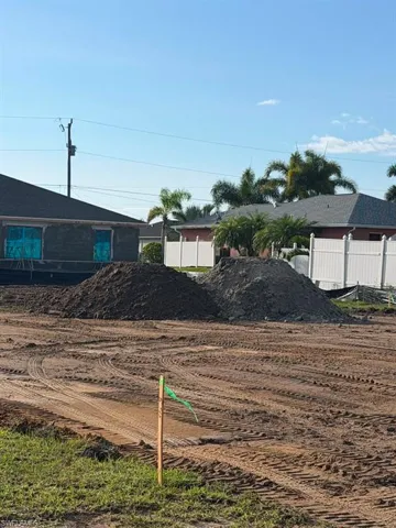 1003 Santa Barbara Blvd N, Cape Coral, Florida 33993