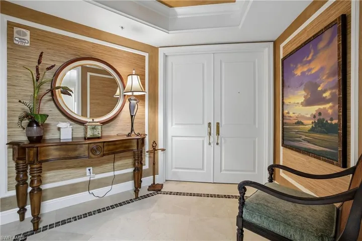 Private Foyer