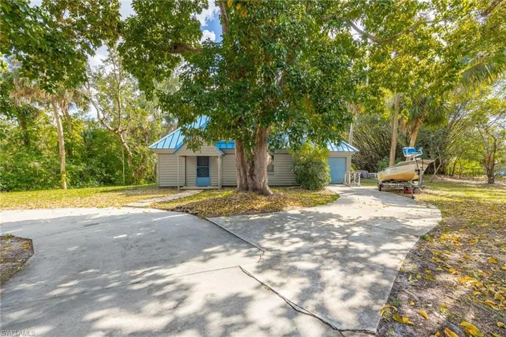 4505  Little River  LN, Fort Myers, FL 33905