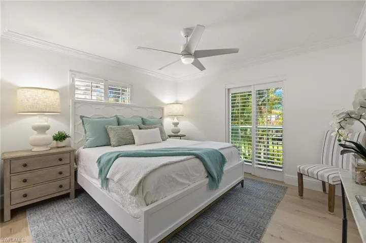 445  3rd S AVE, Naples, FL 34102
