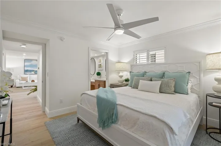 445  3rd S AVE, Naples, FL 34102