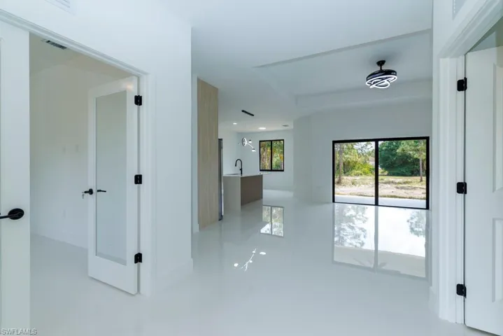 Empty room with visible vents