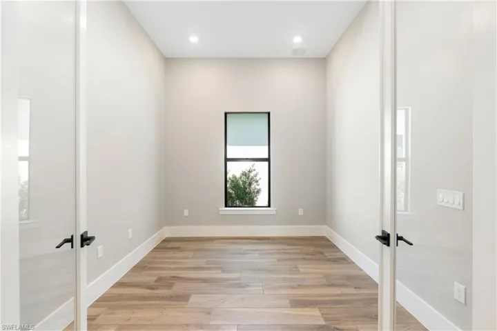9557 Caymas Ter, Naples, Florida 34114