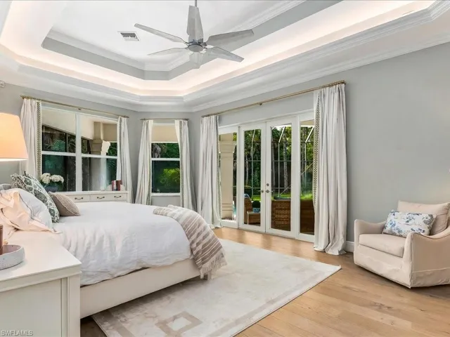4810 Sycamore Dr, Naples, Florida 34119