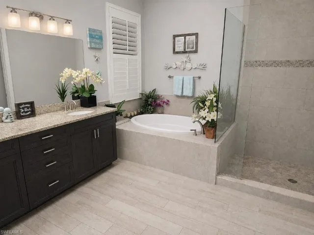 10061  Hidden Pines  LN, Bonita Springs, FL 34135