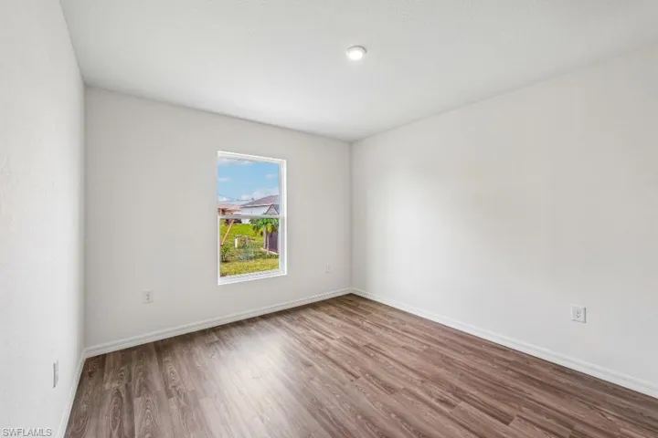 943 Broad St E, Lehigh Acres, Florida 33974