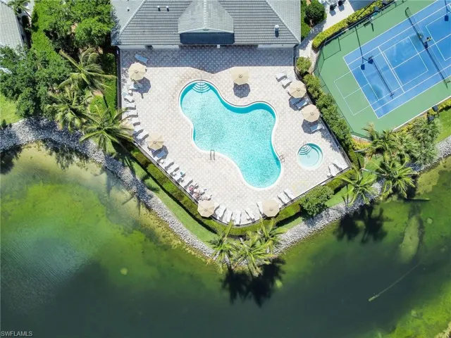 Resort Style Pool