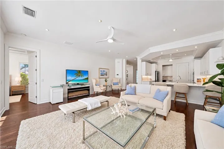 4840 Boulevard Ct, Naples, Florida 34103