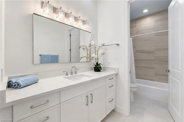 4840 Boulevard Ct, Naples, Florida 34103