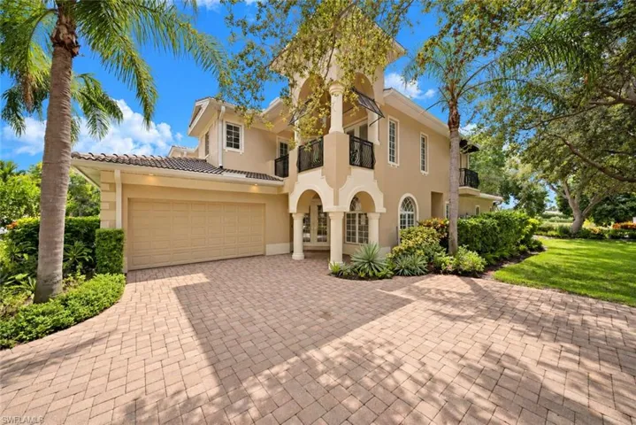 4840 Boulevard Ct, Naples, Florida 34103