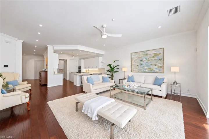 4840 Boulevard Ct, Naples, Florida 34103