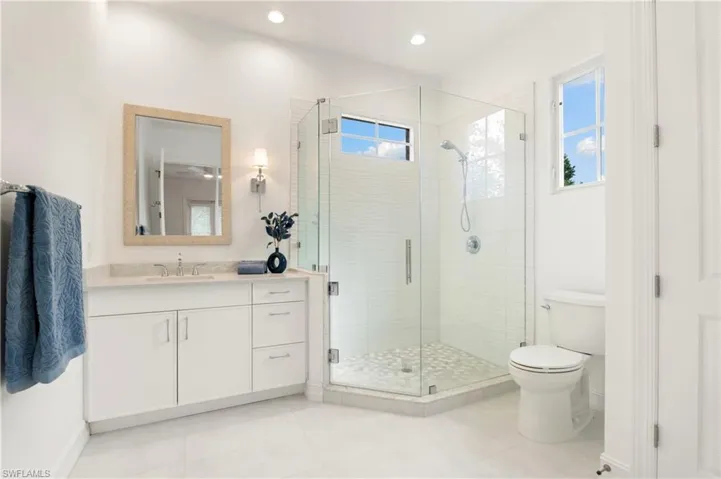 4840 Boulevard Ct, Naples, Florida 34103