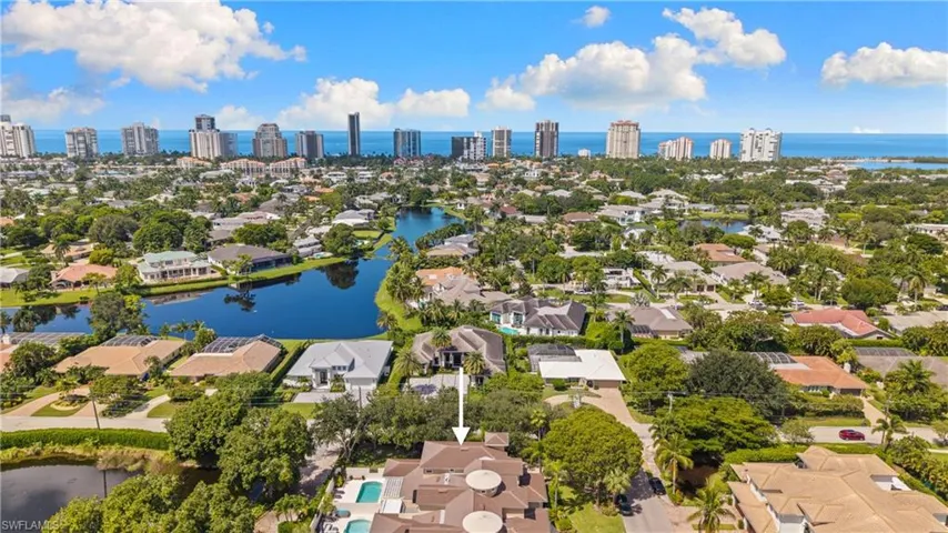 4840 Boulevard Ct, Naples, Florida 34103