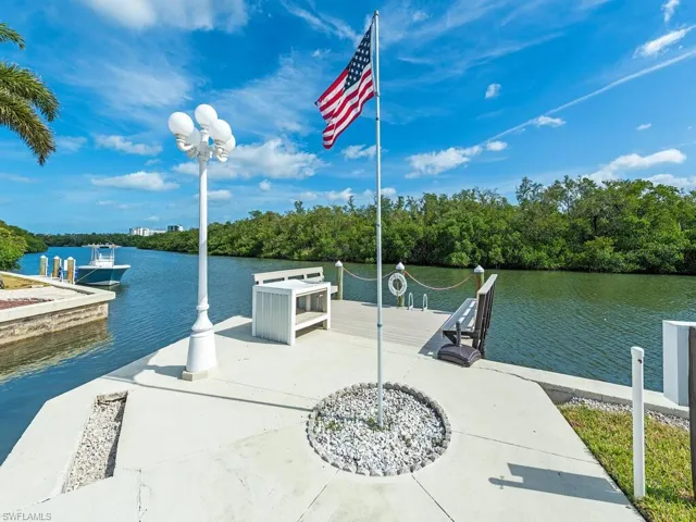 777 Walkerbilt Rd 17, Naples, Florida 34110