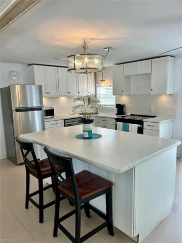 777 Walkerbilt Rd 17, Naples, Florida 34110