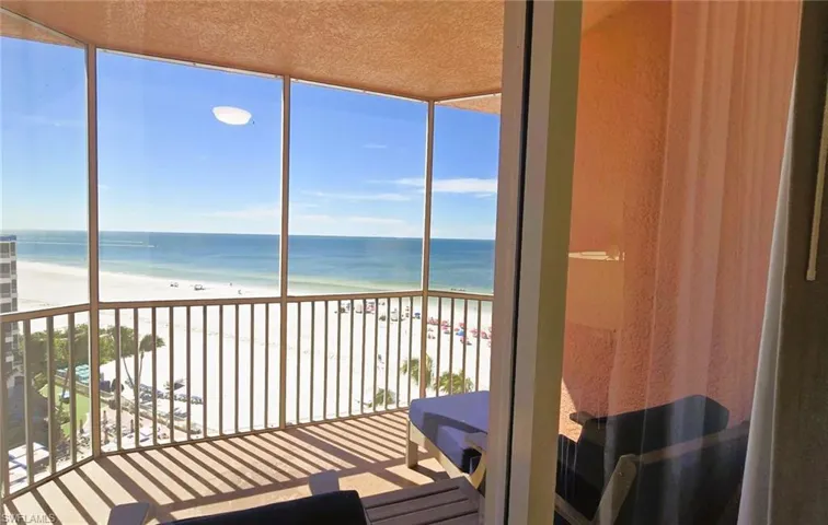 Balcony with a view of and Gulf and beach