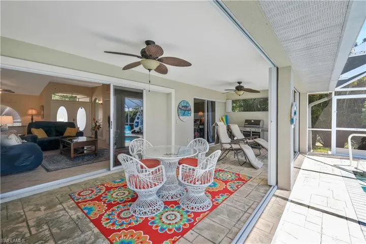 326 NE 6th  ST, Cape Coral, FL 33909