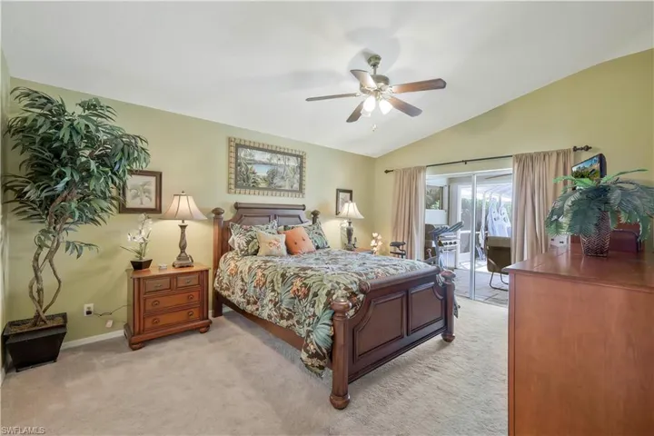 326 NE 6th  ST, Cape Coral, FL 33909