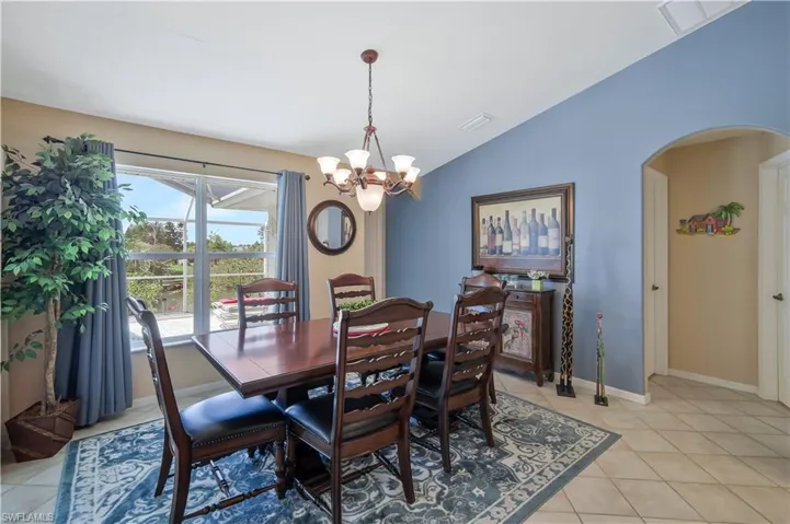 326 NE 6th  ST, Cape Coral, FL 33909