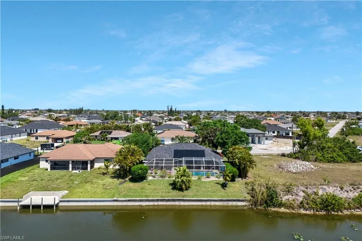 326 NE 6th  ST, Cape Coral, FL 33909