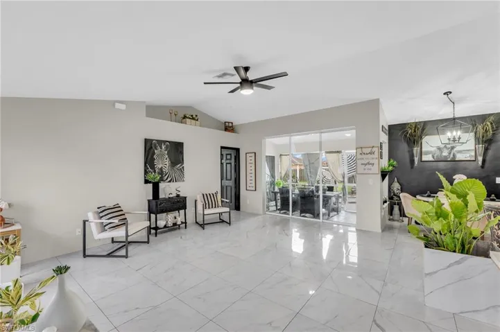 206  Blackstone  DR, Fort Myers, FL 33913