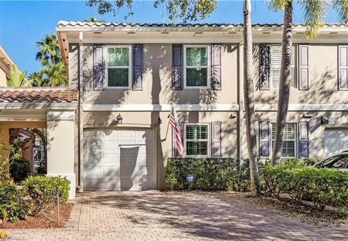5733 Cove Cir, Naples, Florida 34119