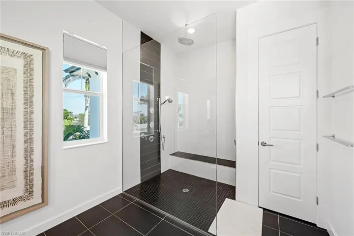 Upstairs Master Bath