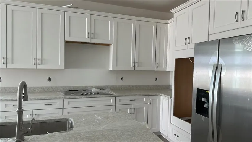 Upgraded kitchen with Whirlpool stainless steel appliances