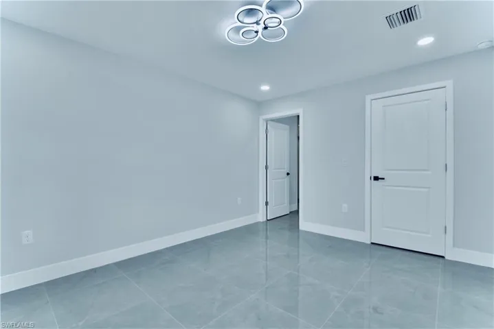 2801 42nd St W, Lehigh Acres, Florida 33971