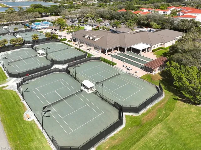 Pelican Marsh Tennis Courts