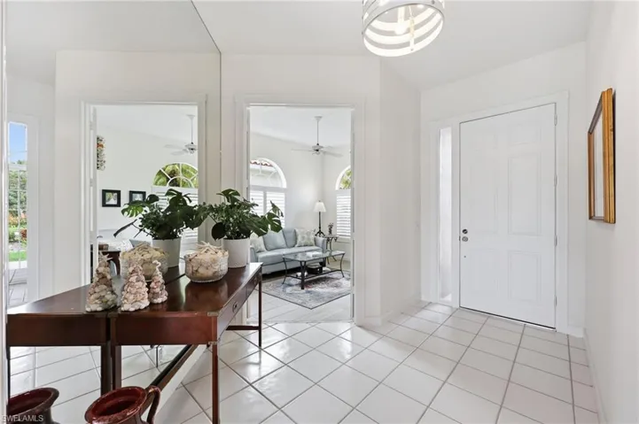 3444 Donoso Ct, Naples, Florida 34109