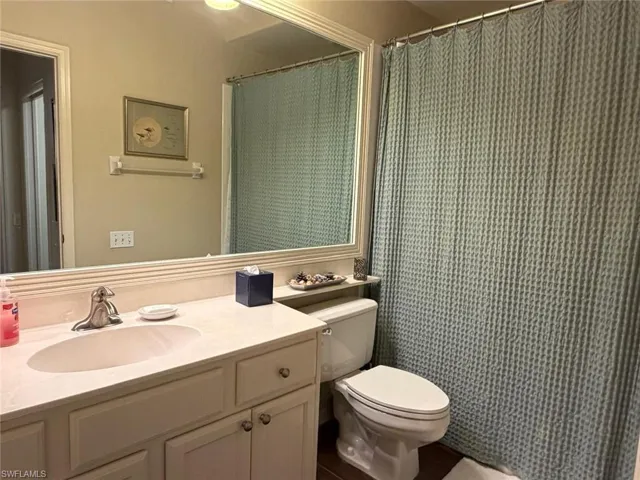 9100 Southmont Cv 206, Fort Myers, Florida 33908