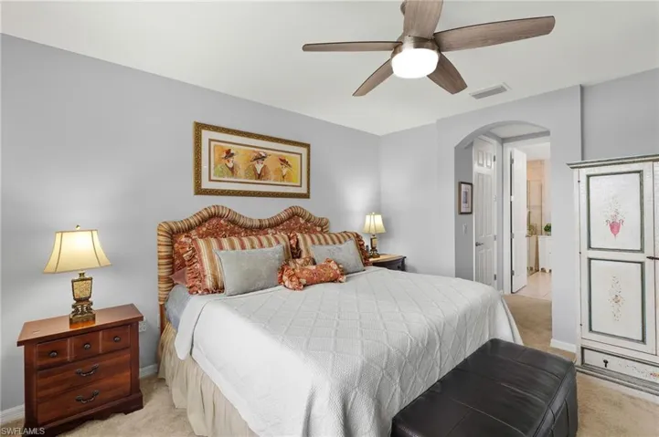 14615 Edgewater Cir, Naples, Florida 34114