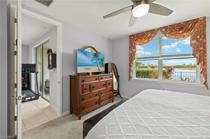 14615 Edgewater Cir, Naples, Florida 34114