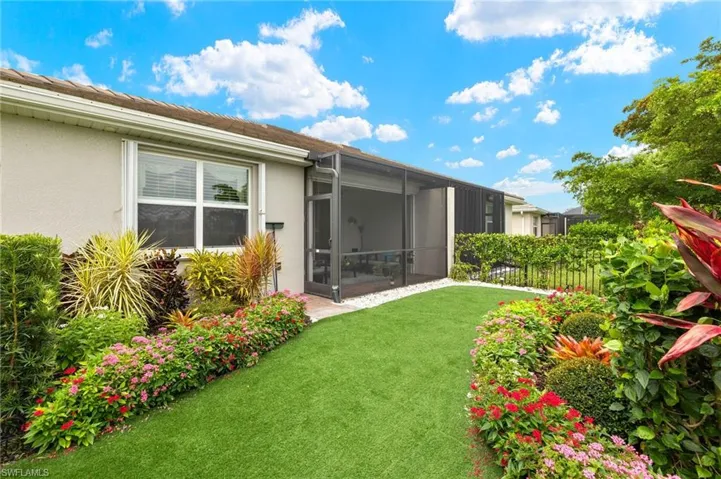 14615 Edgewater Cir, Naples, Florida 34114