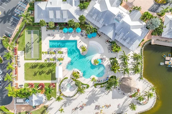 14615 Edgewater Cir, Naples, Florida 34114