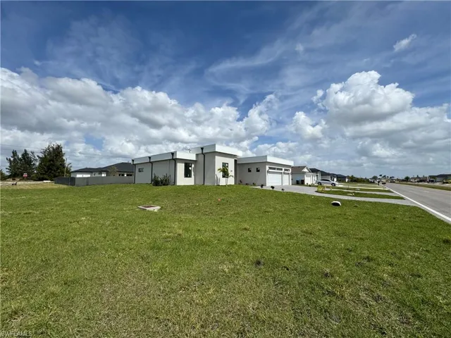 223  Tropicana E PKWY, Cape Coral, FL 33909