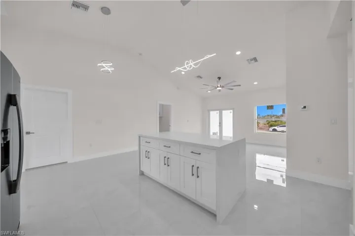 2909 63rd St W, Lehigh Acres, Florida 33971