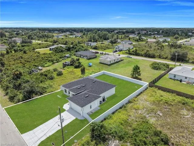 2909 63rd St W, Lehigh Acres, Florida 33971