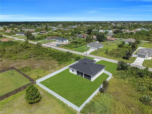 2909 63rd St W, Lehigh Acres, Florida 33971