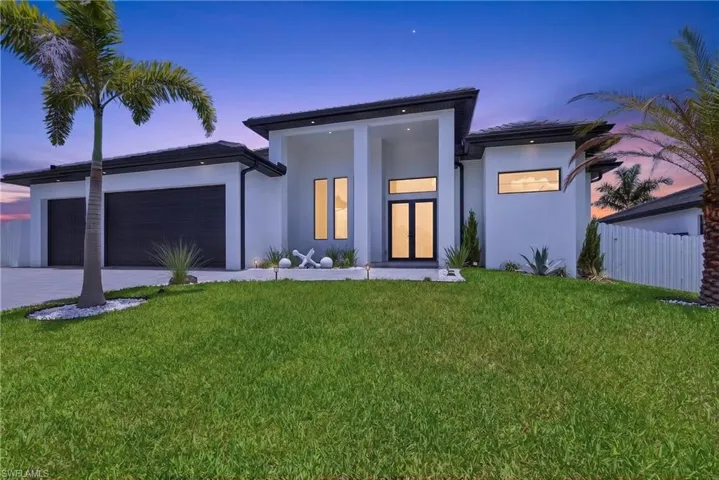 121 Nw 35th Pl, Cape Coral, Florida 33993